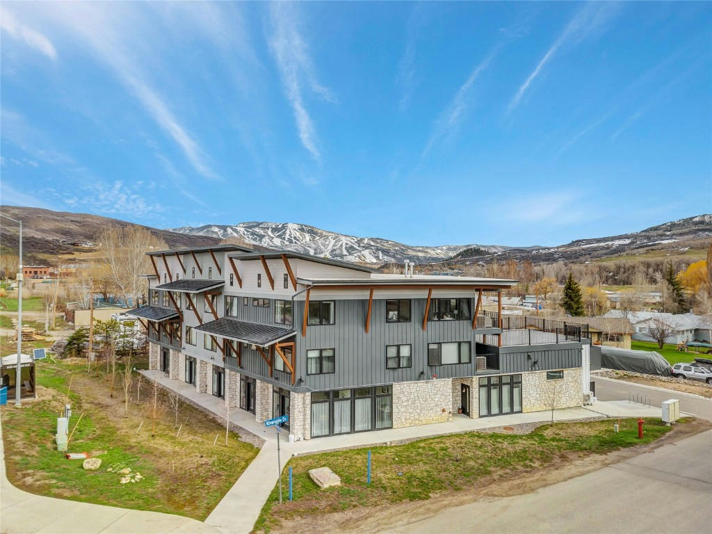 2507 RIVERSIDE DR UNIT 301, STEAMBOAT SPRINGS, CO 80487, photo 1 of 36